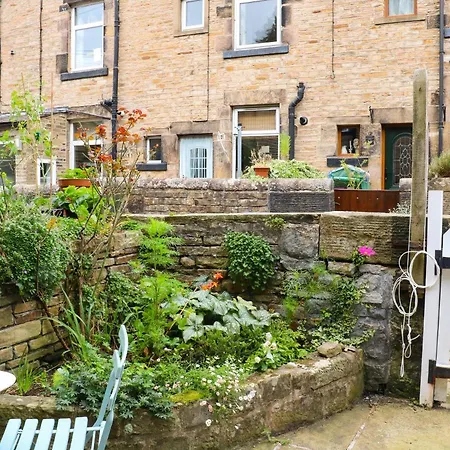 Nyaraló Number 19 Skipton